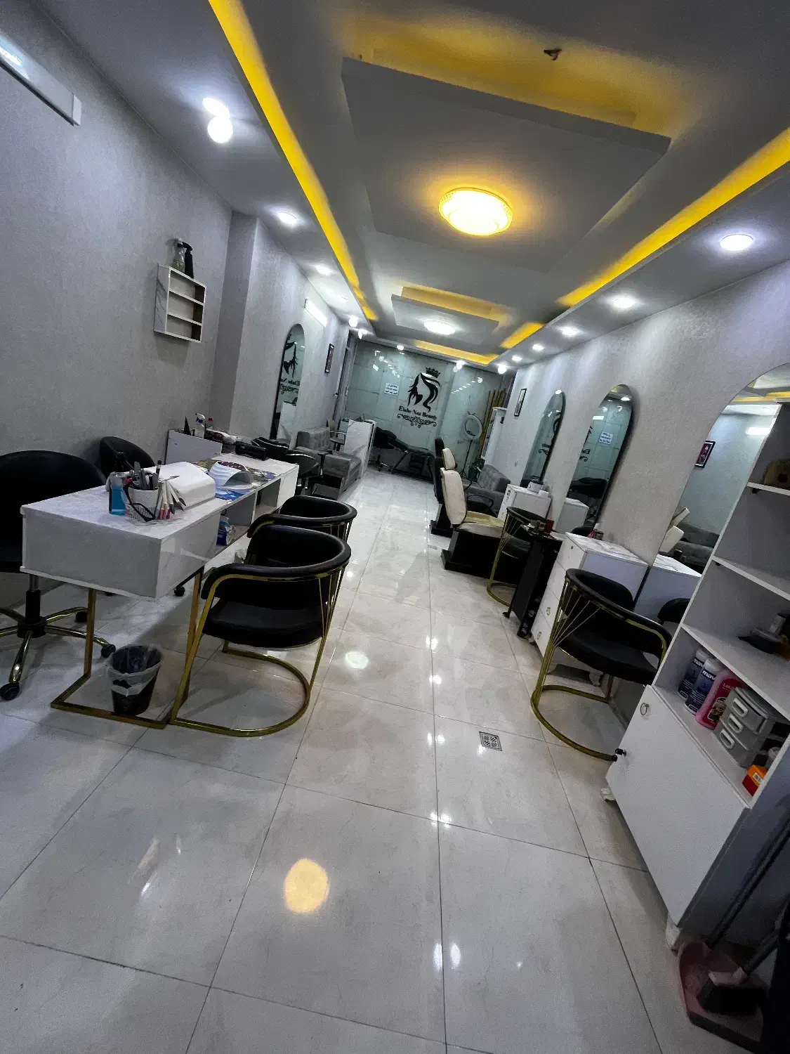 سالن زیبایی|خدمات آرایشگری و زیبایی|اسلام‌شهر, شهرک قائمیه|دیوار