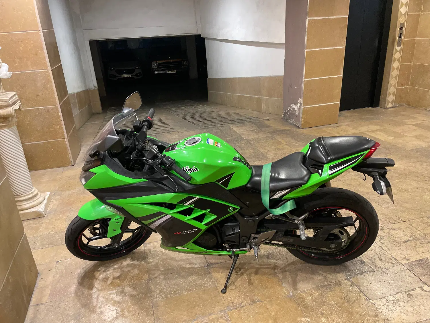 Ninja 300|موتورسیکلت|تهران, ولنجک|دیوار