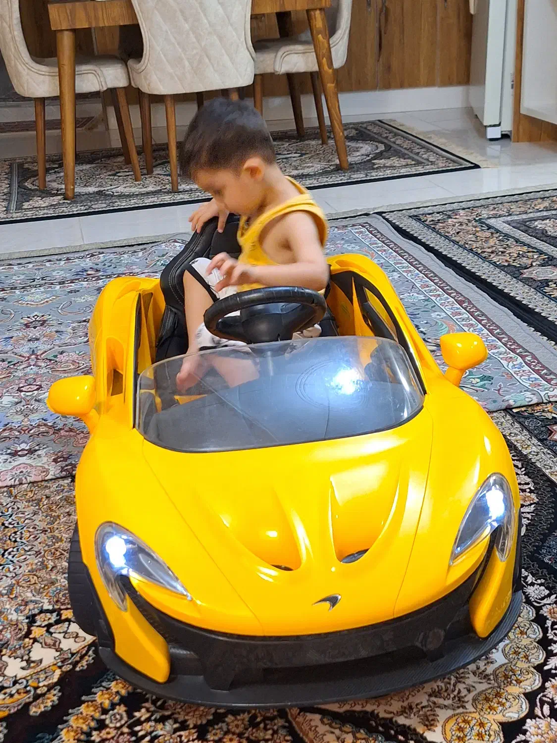 فروش ماشین شارژی|اسباببازی بچه|قائمشهر, |دیوار