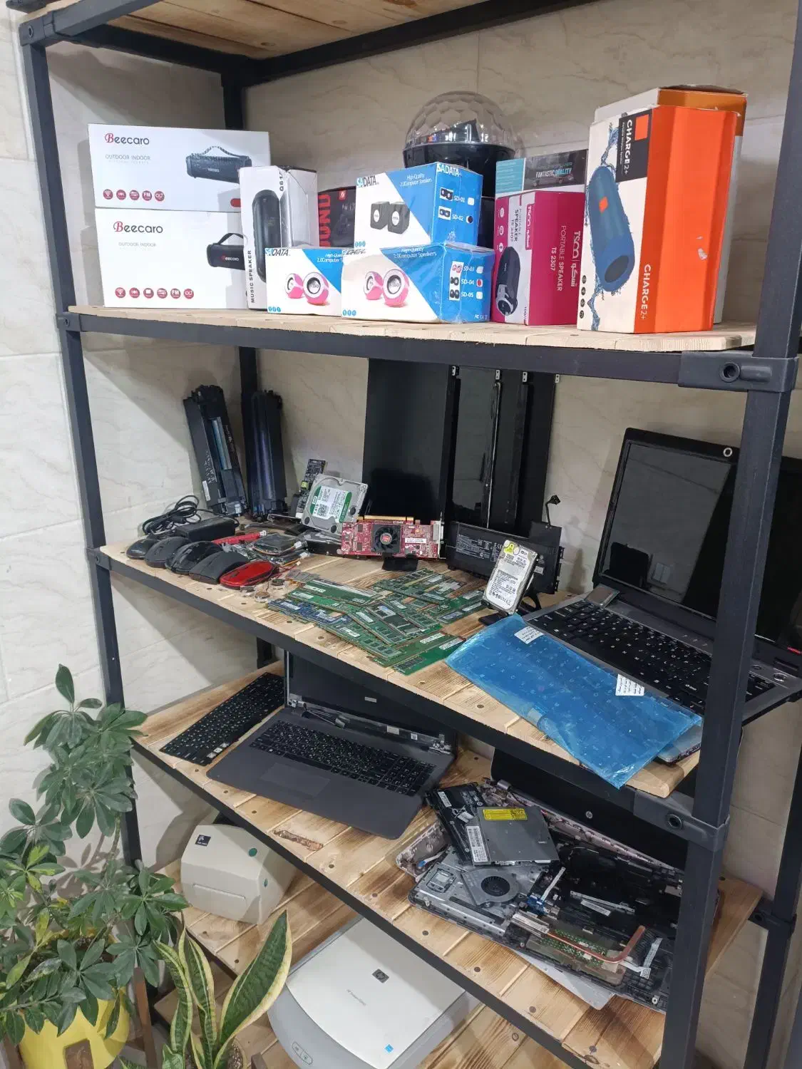 خرید قطعات کامپیوتر و لپتاپ/مانیتور به قیمت|قطعات و لوازم جانبی رایانه|فلاورجان, |دیوار