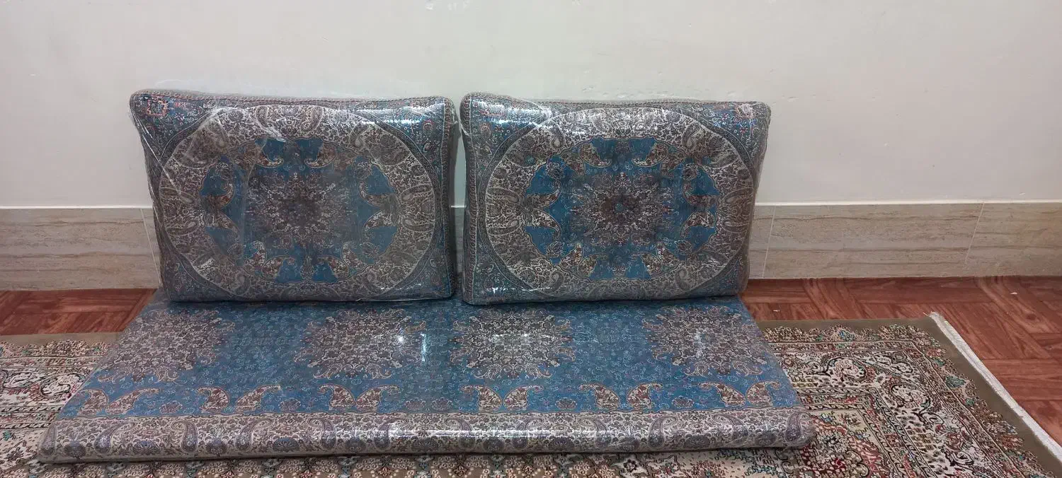 شاهنشین نو نو ۵تیکه|پشتی|شیراز, شهرک فرزانگان|دیوار