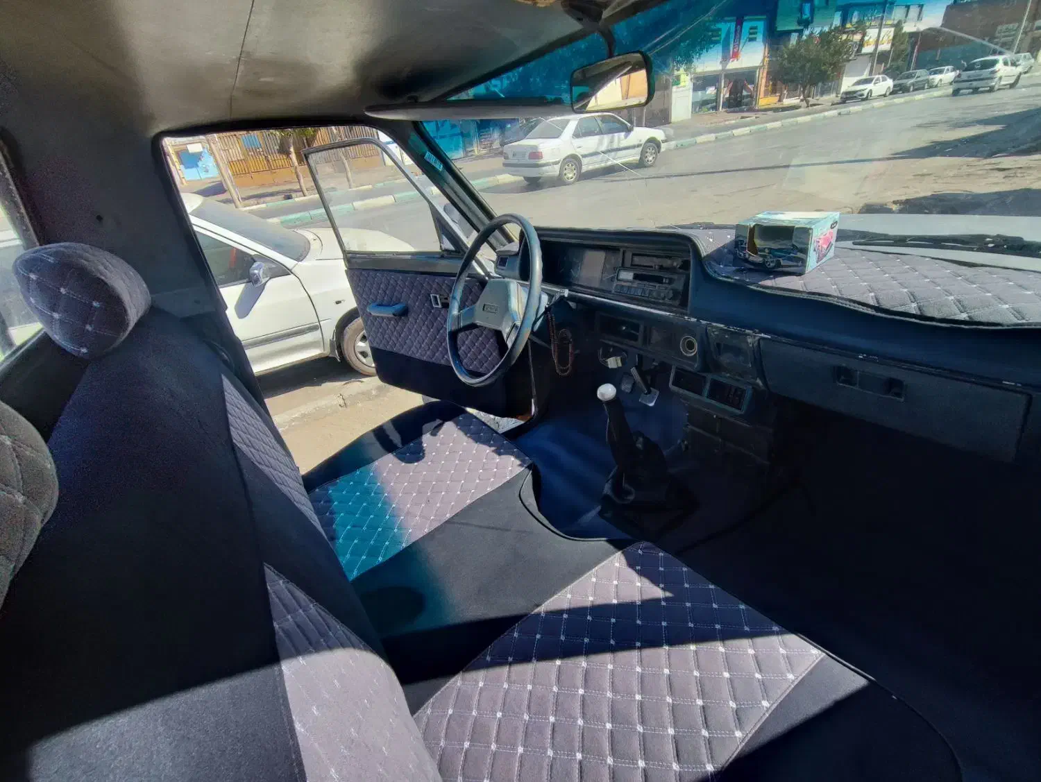 روکش ، تعنیر صندلی ماشین سبک و سنگین|خدمات موتور و ماشین|کرمان, |دیوار