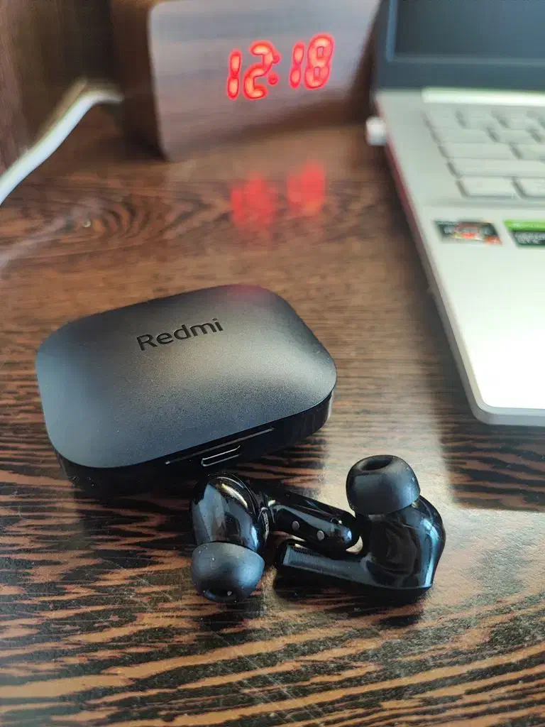 هندزفری بلوتوثی شیاومی ردمی بادز ۵|لوازم جانبی موبایل و تبلت|زنجان, |دیوار