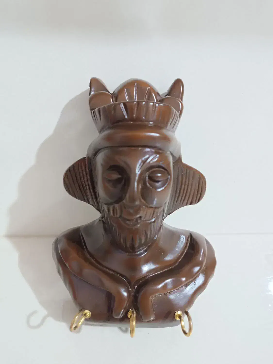 جاکلیدی چوب گردو فندقی|مجسمه، تندیس، ماکت|قم, شاه سید علی|دیوار