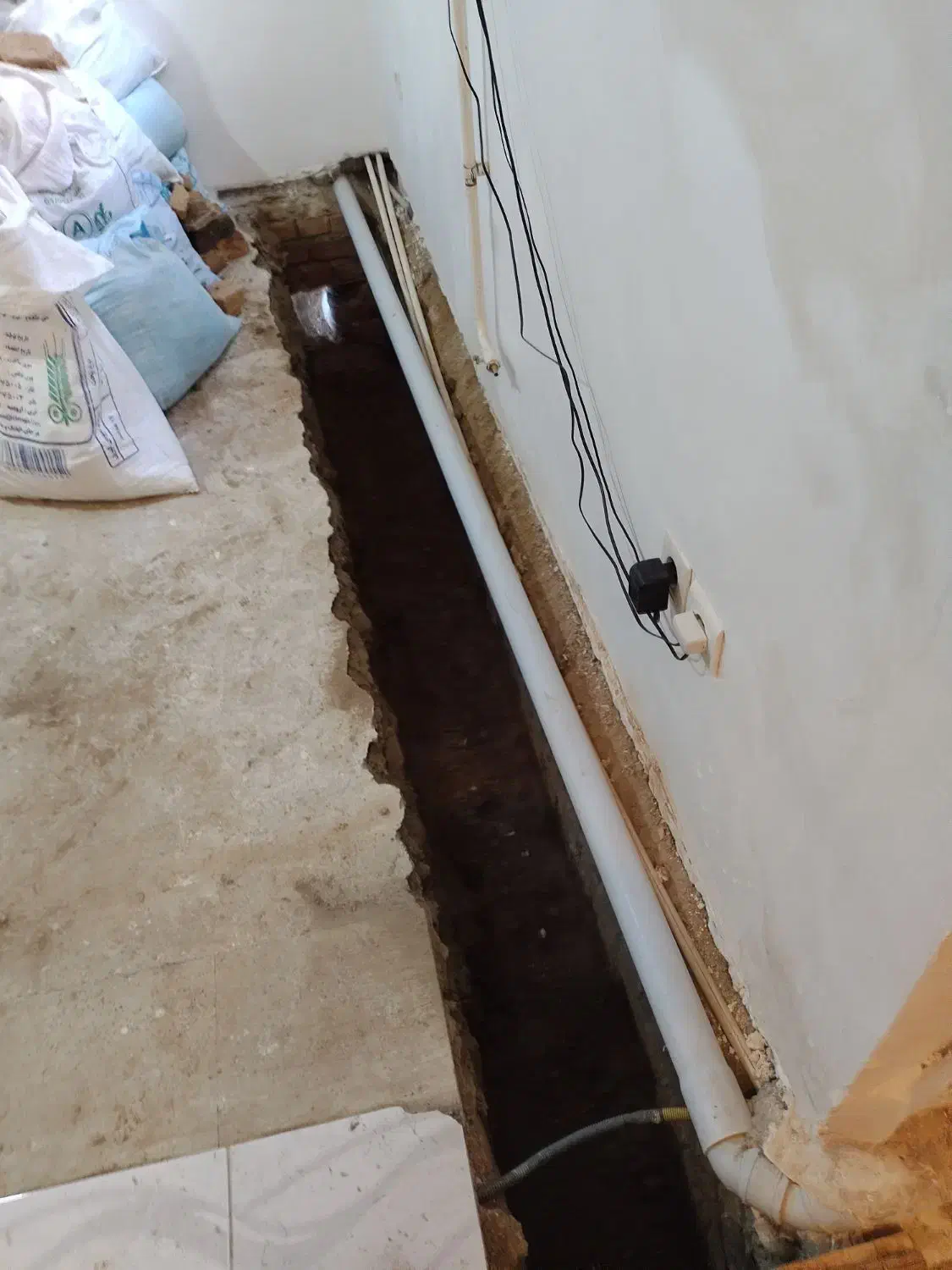 تخریب کار داخلی و کلی ساختمان ارومیه|خدمات پیشه و مهارت|ارومیه, |دیوار