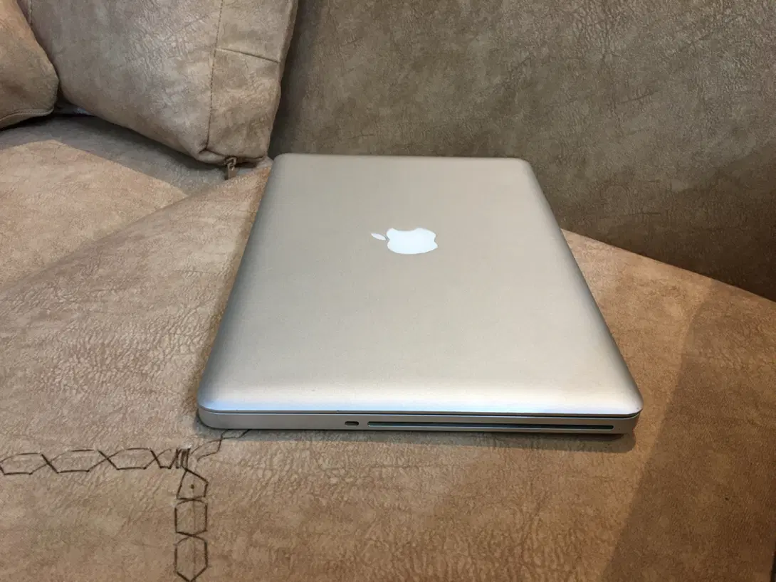 MacBook Pro|رایانه همراه|قم, انسجام|دیوار