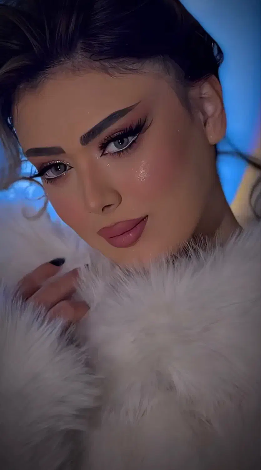 میکاپ شنیون حرفه ای|خدمات آرایشگری و زیبایی|مشهد, امام رضا (ع)|دیوار