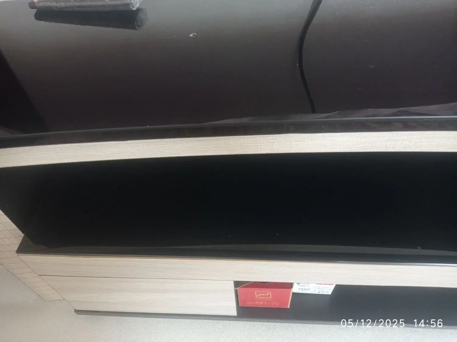 میز تلویزیون در حد نو شیک و مرتب|میز تلویزیون|کنگاور, |دیوار