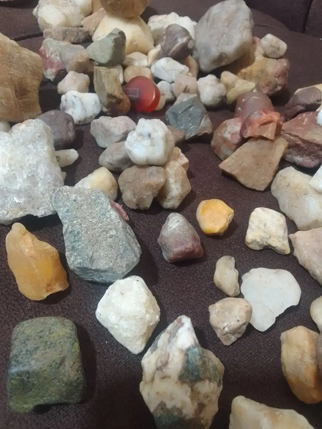 سنگهایی قیمتی ونیمه قیمتی|کلکسیون اشیاء عتیقه|شهریار, شهرک بهاران (ویره)|دیوار