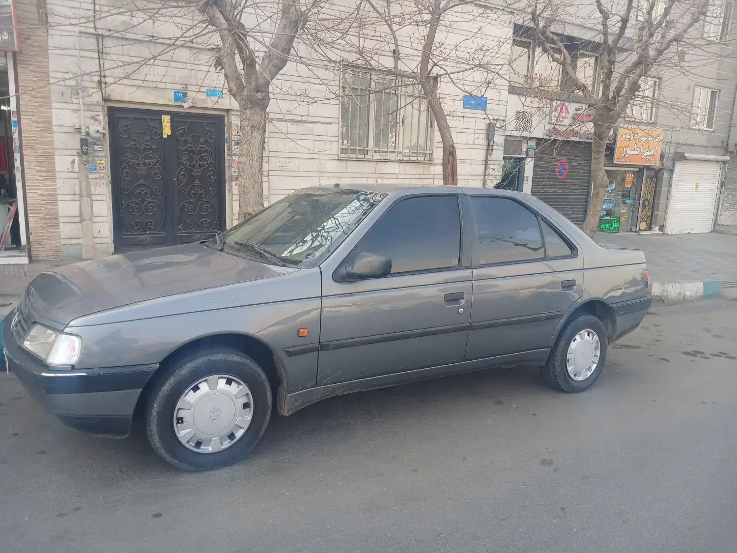 پژو ۴۰۵|خودرو سواری و وانت|تهران, مشیریه|دیوار