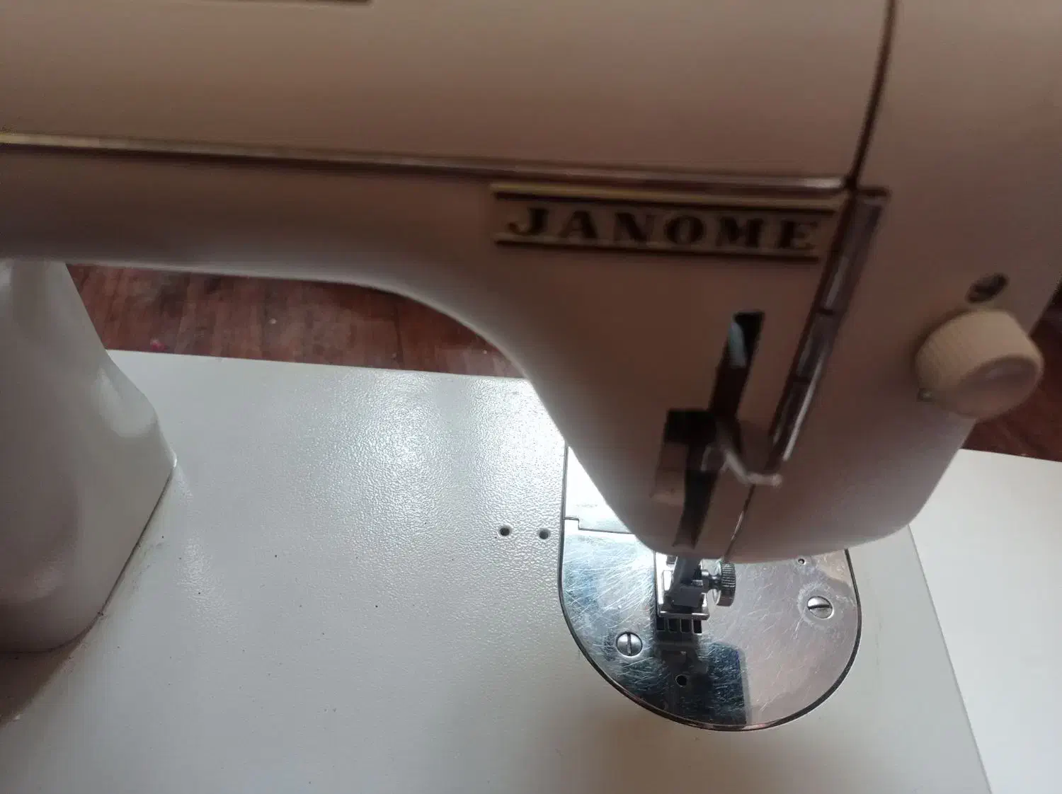 چرخ خیاطی ژانومه مدل ۶۷۲ اصل ژاپن|چرخ خیاطی و ریسندگی|فسا, |دیوار