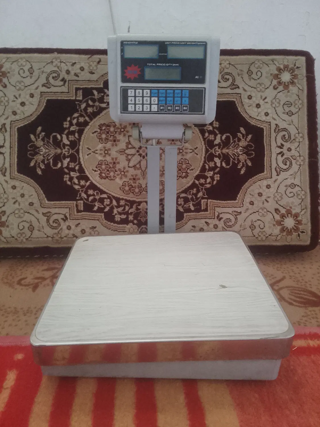 ترازو|فروشگاه و مغازه|دهگلان, |دیوار