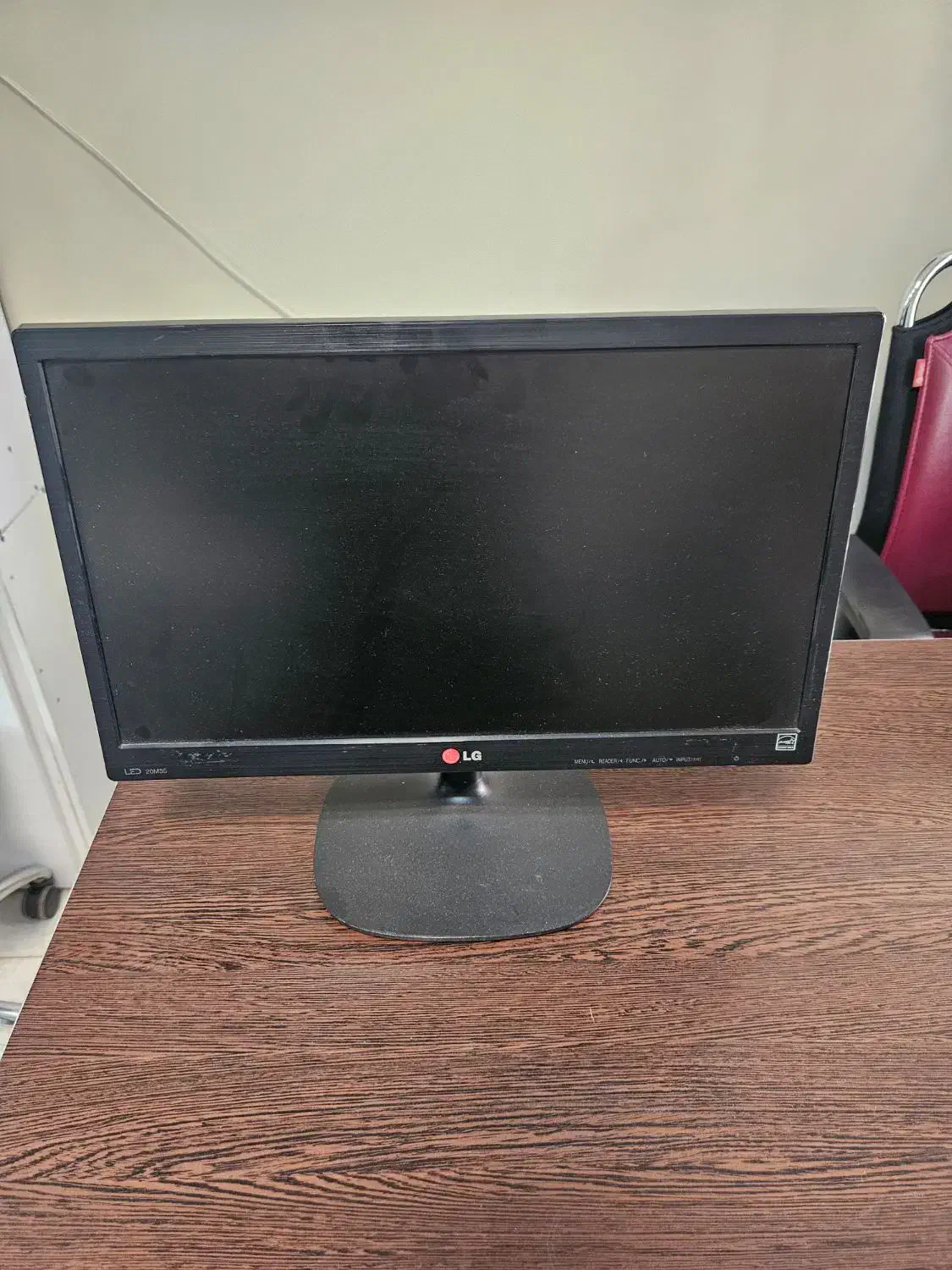 مانیتور ال جی LG|قطعات و لوازم جانبی رایانه|تهران, نیلوفر|دیوار