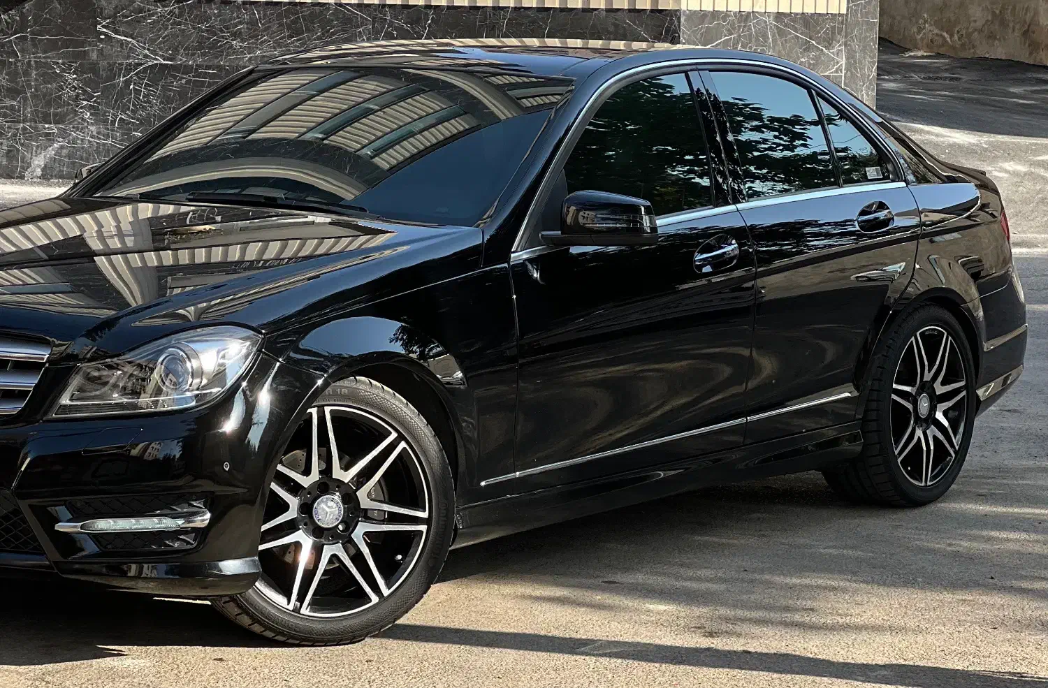 بنز c200|خودرو سواری و وانت|اصفهان, گلزار|دیوار