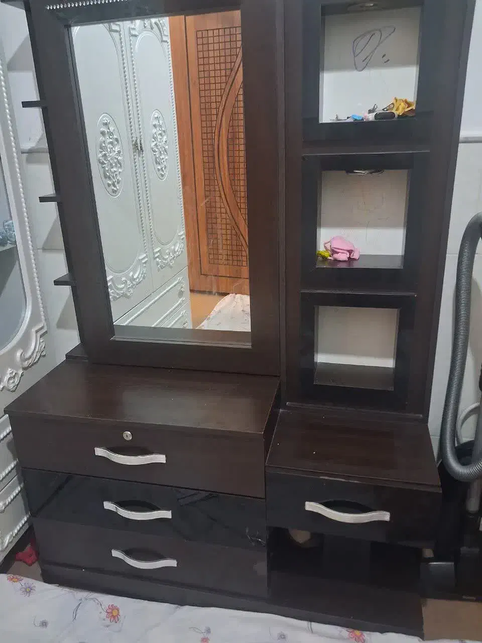 میزآرایش|جاکفشی، کمد، دراور|قم, علی آباد سعدگان|دیوار