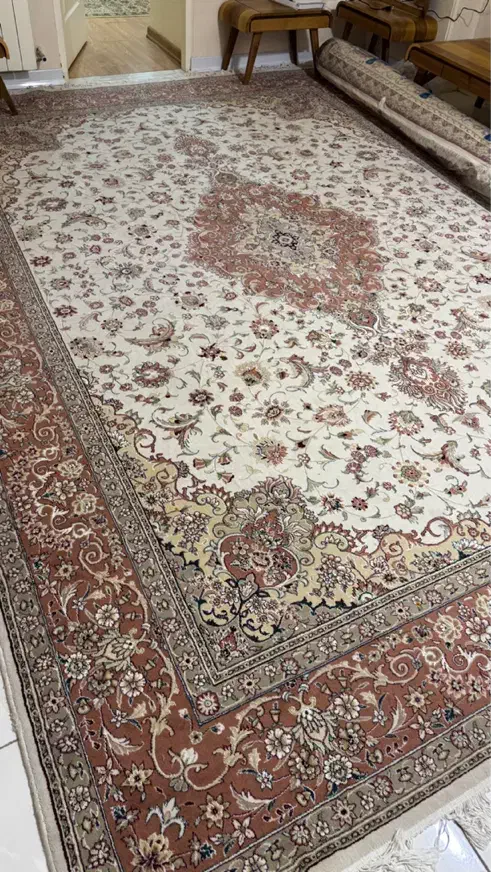 فرش ۱۲ متری ۱۰۰۰ شانه فروش به علت مهاجرت|فرش|تهران, فردوس|دیوار