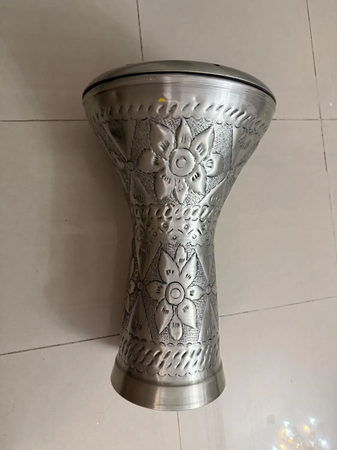 تیمپو|درام و پرکاشن|رشت, گلسار|دیوار