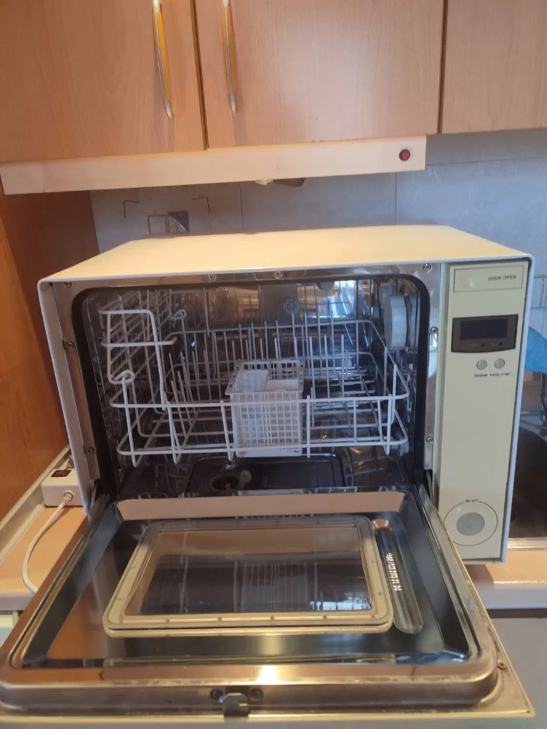 یکدستگاه ظرفشوئی شش نفره مارک BEEM|ماشین ظرفشویی|سنندج, |دیوار