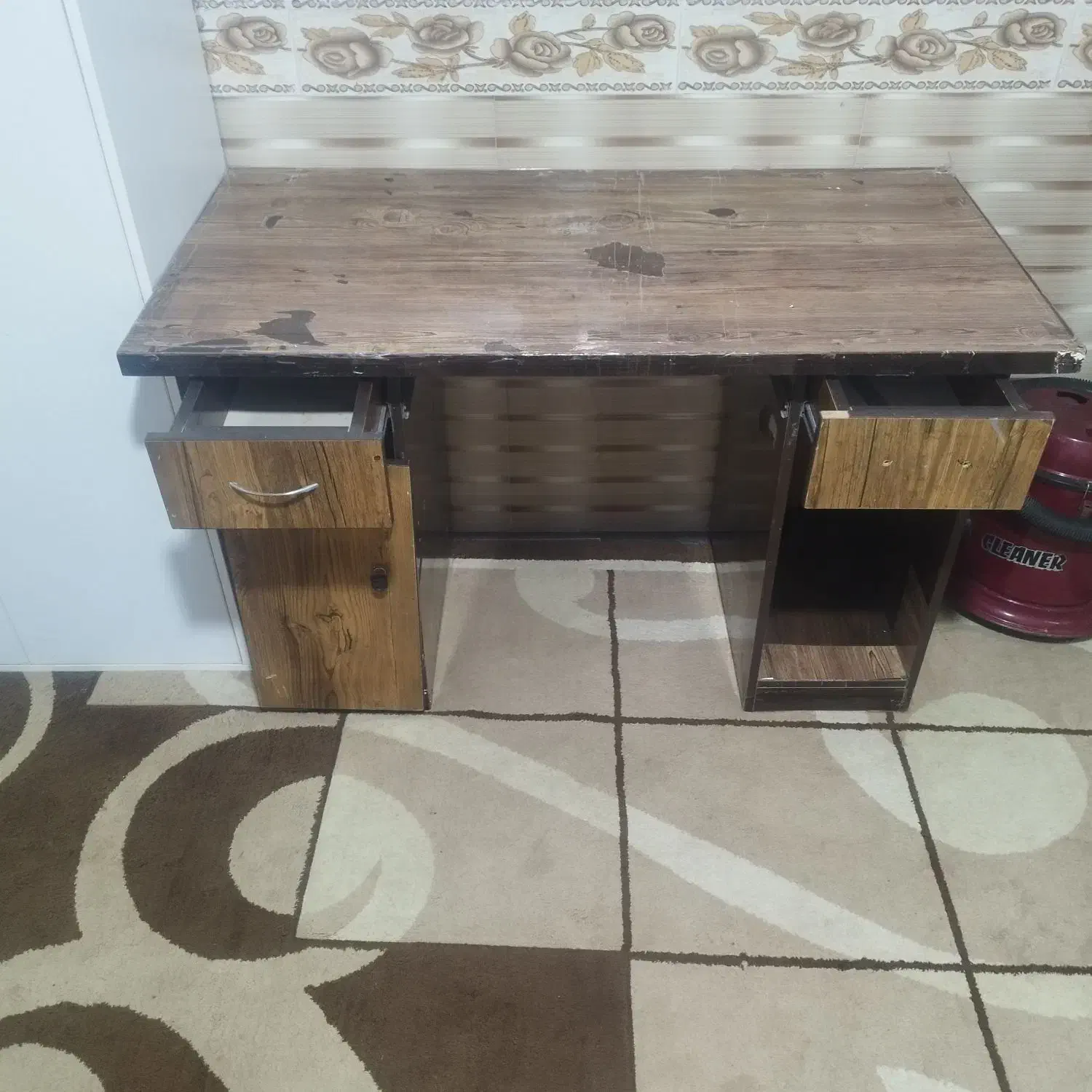 میز تحریر|میز تحریر و کامپیوتر|قشم, |دیوار