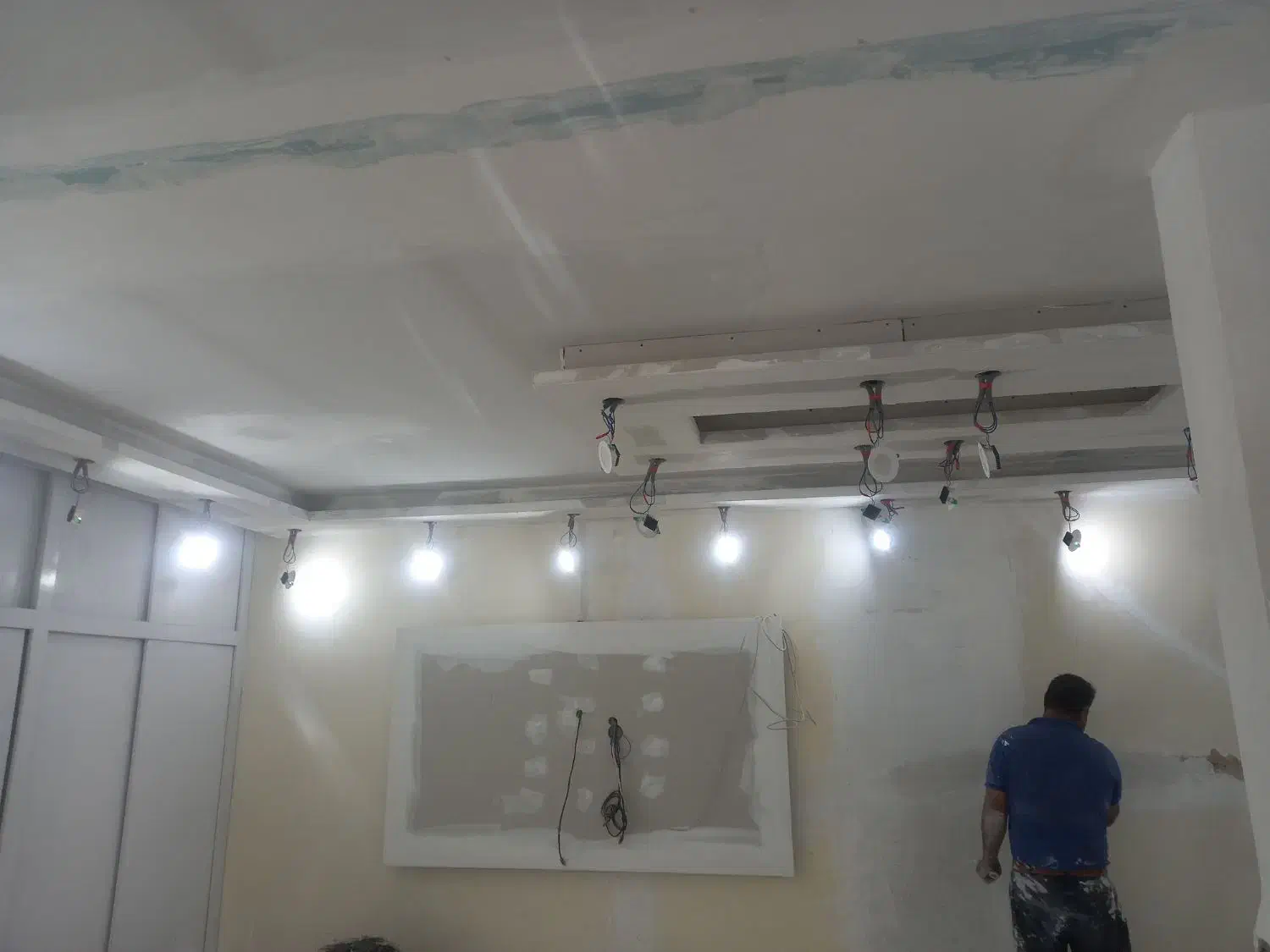 نقاشی ساختمان حرفه ای|خدمات پیشه و مهارت|کهریزک, |دیوار