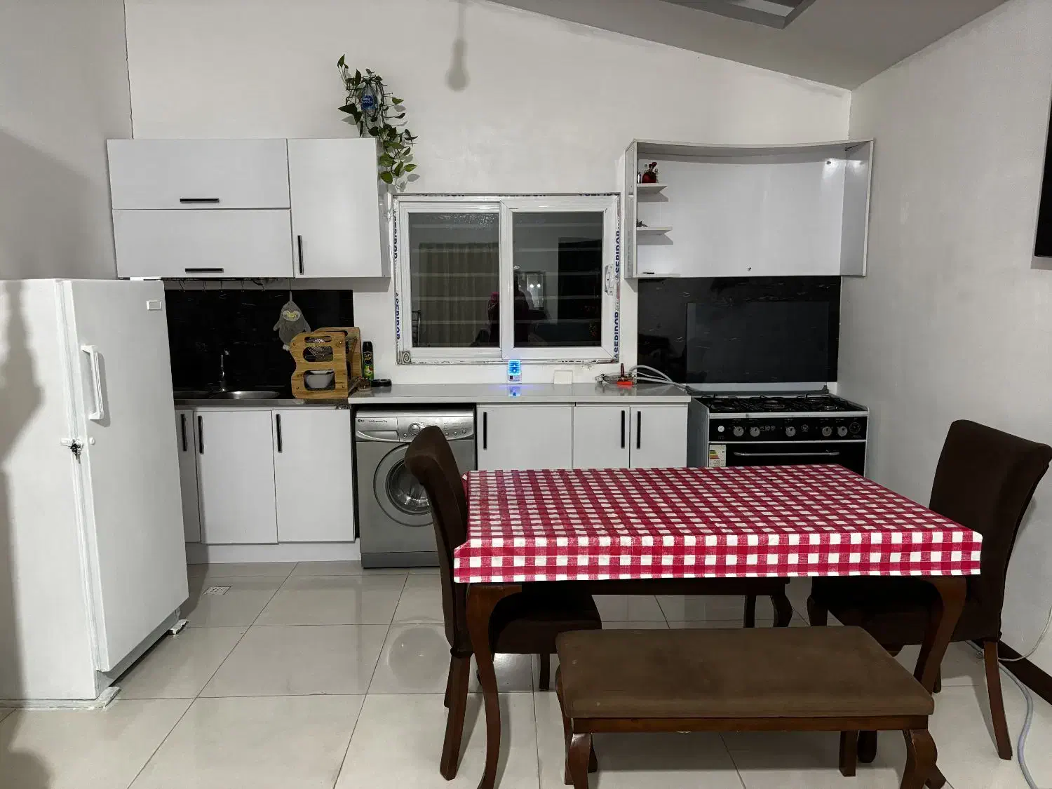 اجاره روزانه ویلا|اجارهٔ کوتاه‌مدت ویلا و باغ|چمستان, |دیوار