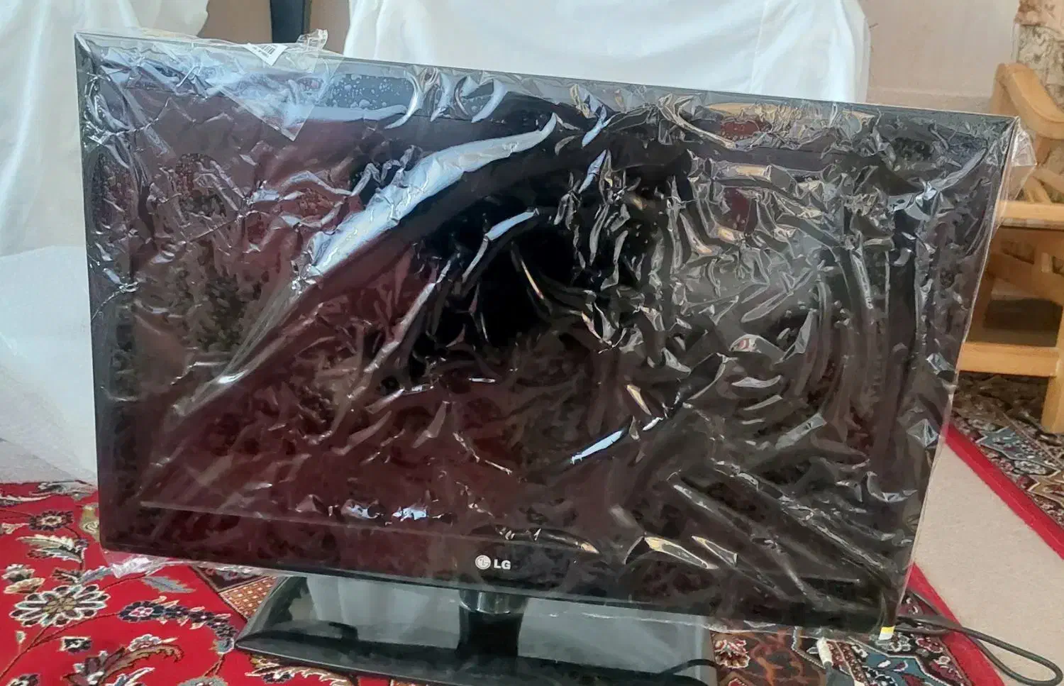 تلوزیون ۳۲ اینچ|تلویزیون و پروژکتور|الیگودرز, |دیوار