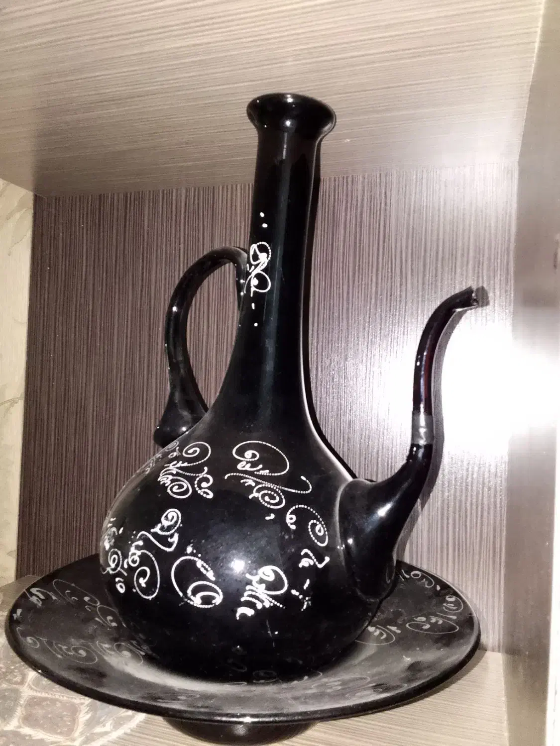 ظرف دکوری|کلکسیون اشیاء عتیقه|قزوین, |دیوار