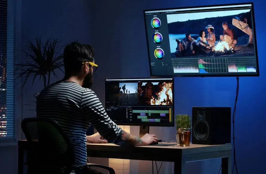 تدوینگر (ادیتور) مسلط به فیلم برداری (ویدیو گرافر)|استخدام هنری و رسانه|تهران, دریا|دیوار