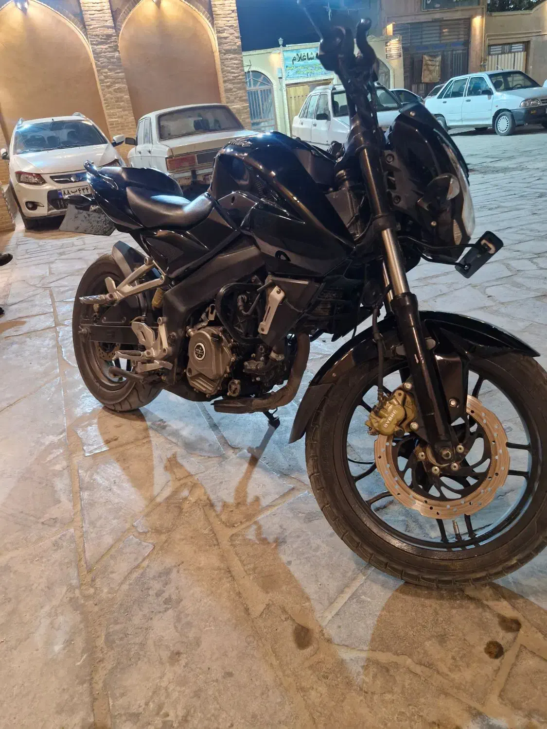 ns 200|موتورسیکلت|اردکان, |دیوار