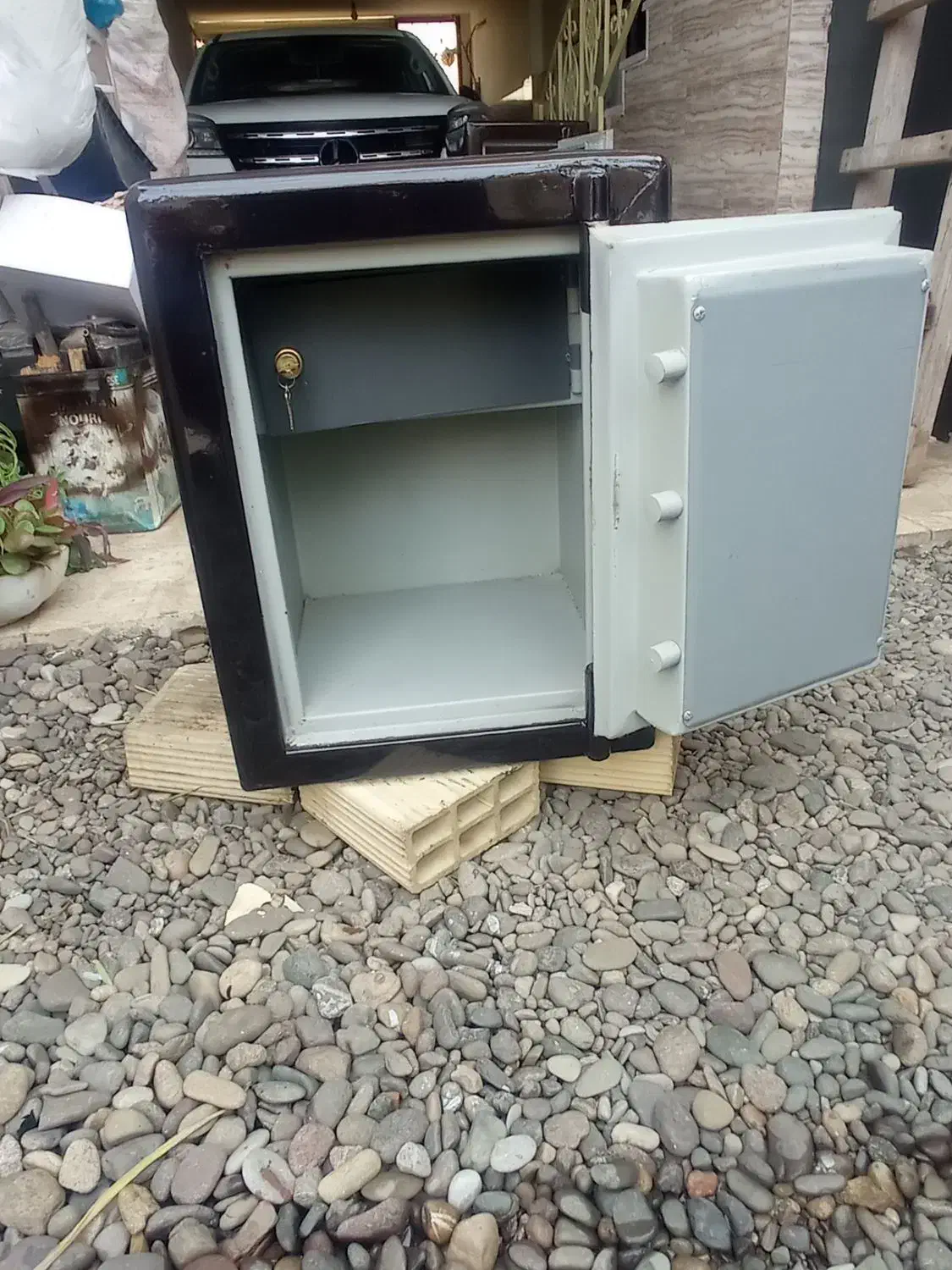 گاوصندوق تک طبقه بزرگ .بنفش|ابزارآلات|رشت, فرزانه|دیوار