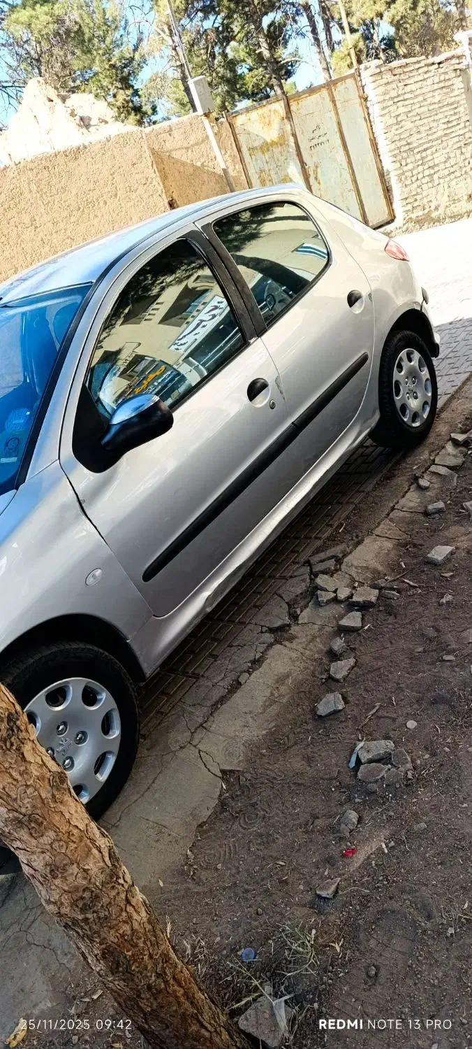 ۲۰۶ مدل ۸۴ نقد و اقساطی|خودرو سواری و وانت|کرمان, |دیوار