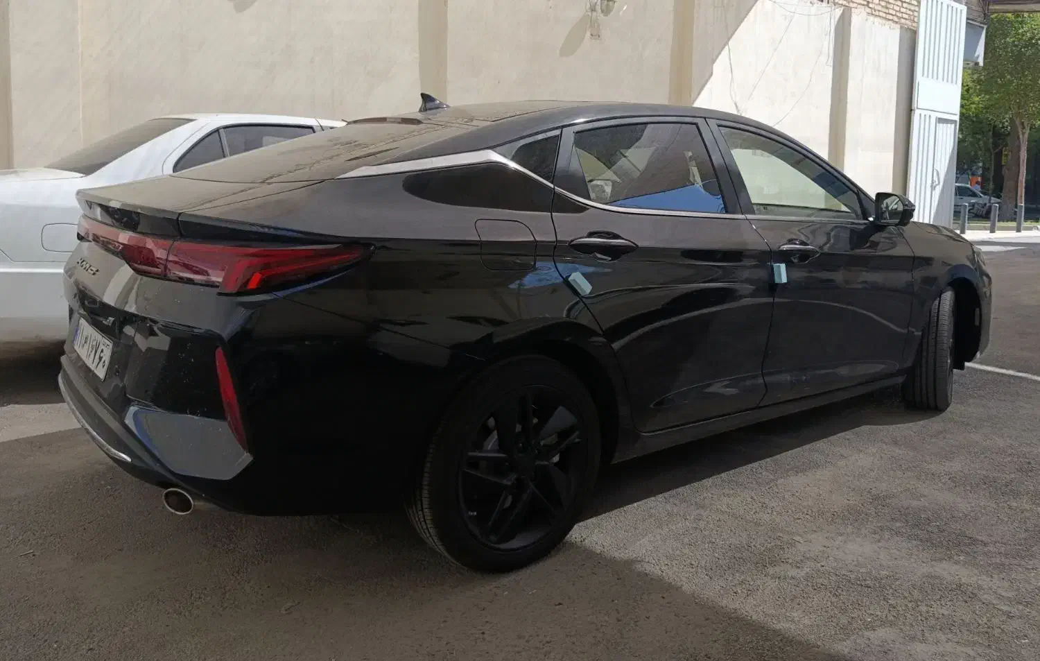 کی ام سی J7 صفرخشک۱۴۰۴ تحویل فوری تک برگ سند|خودرو سواری و وانت|اصفهان, لیمجیر|دیوار