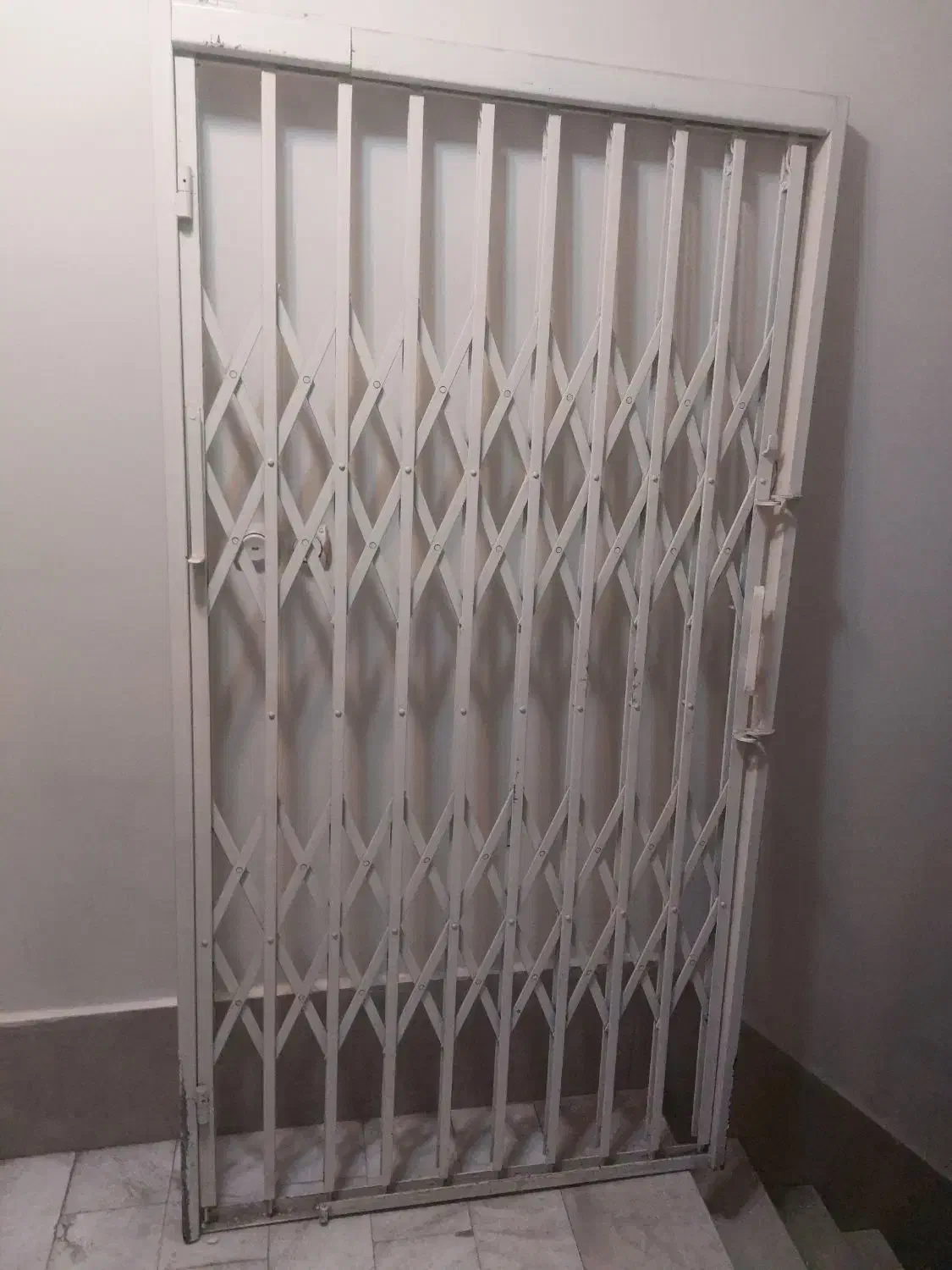 درب ضد سرقت اکاردونی|مصالح و تجهیزات ساختمان|اهواز, پادادشهر|دیوار