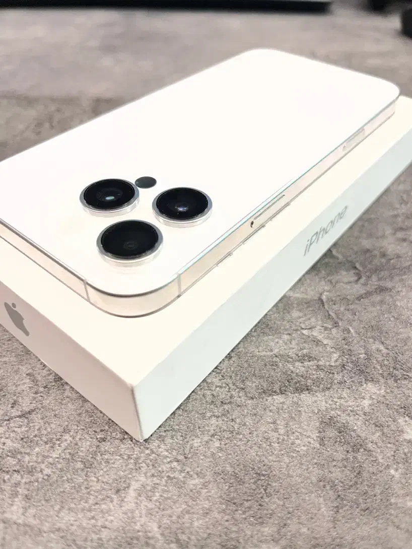 iphone 16promax 256 zaa در حد نو|موبایل|تهران, میدان ولیعصر|دیوار