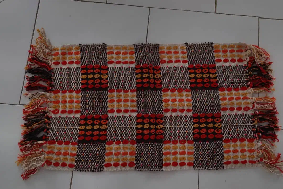 دو عدد گلیمچه نو|گلیم، جاجیم، گبه|بابل, |دیوار