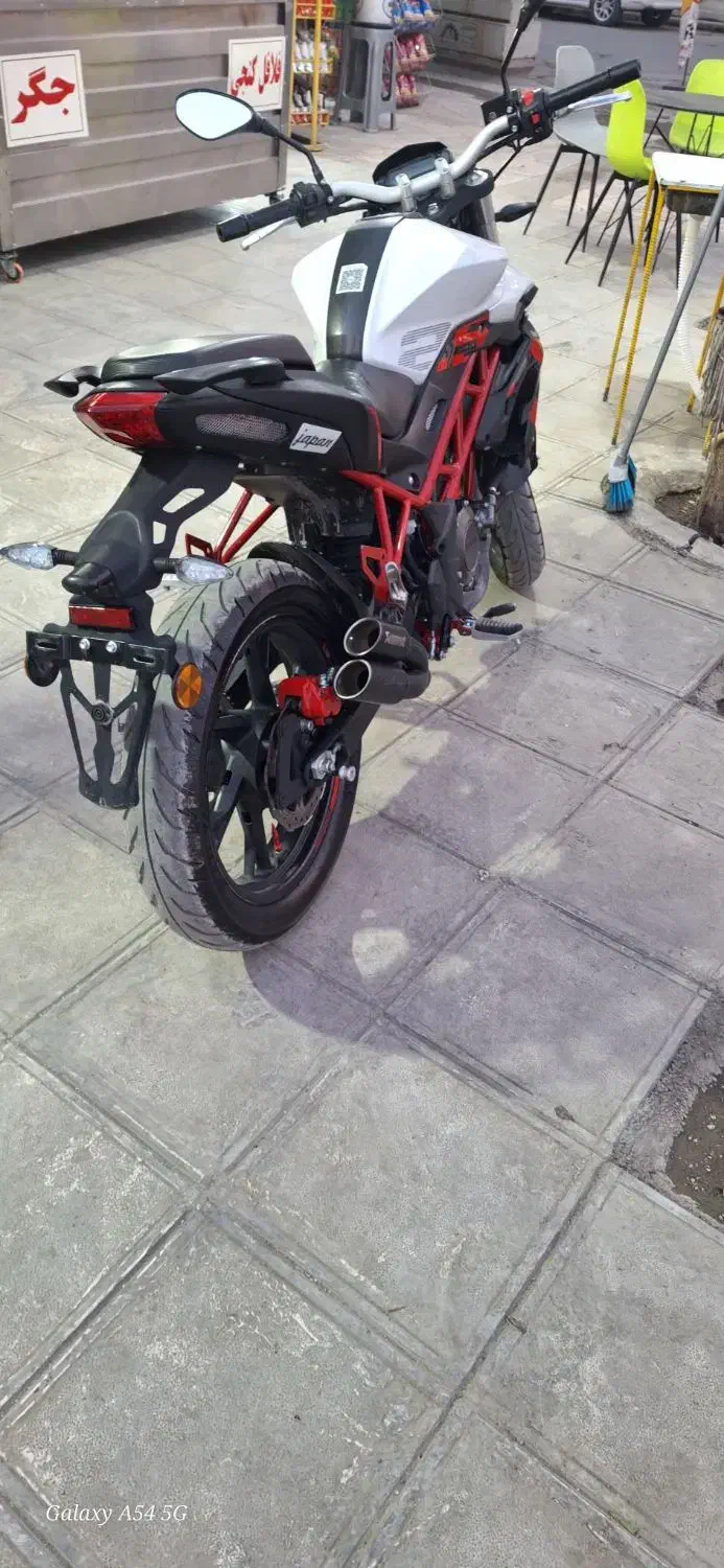 موتور بنلی ۲۵۰|موتورسیکلت|سنندج, |دیوار