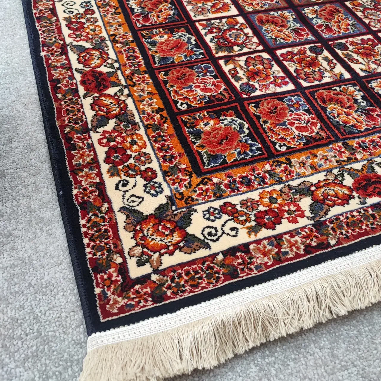 فرش ماشینی ۱/۵ و ۴و۶و۹و۱۲ متری خشتی سرمه ای|فرش|تهران, بازار|دیوار