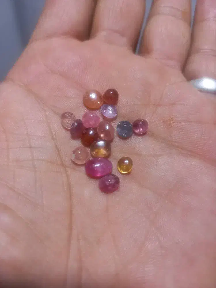 سنگ  جواهری  اسپینل لعل زمرد یاقوت|جواهرات|تهران, مشیریه|دیوار