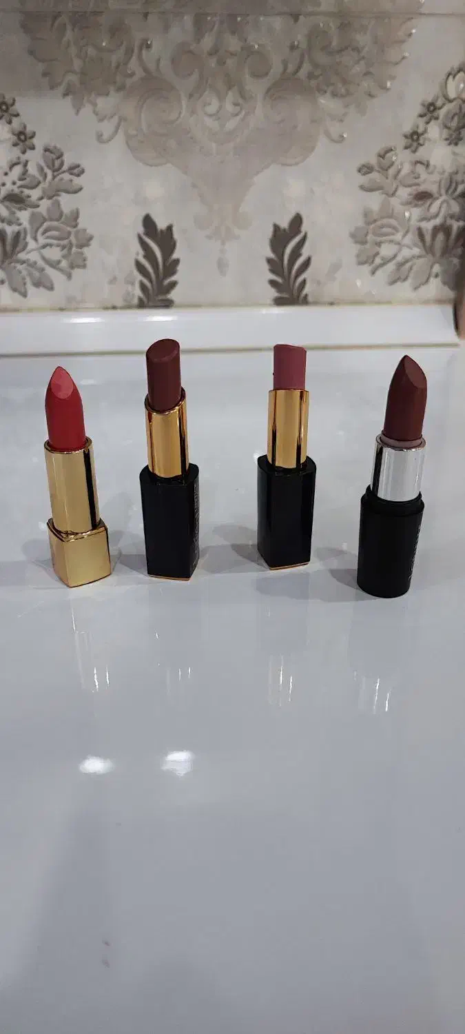 لوازم ارایشی|آرایشی، بهداشتی، درمانی|اشتهارد, |دیوار