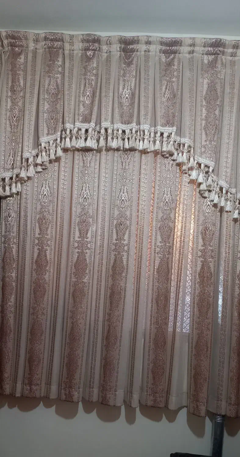 پرده سالم با عرض۱۹۰ و ارتفاع ۱۸۰|پرده، رانر، رومیزی|الوند, |دیوار