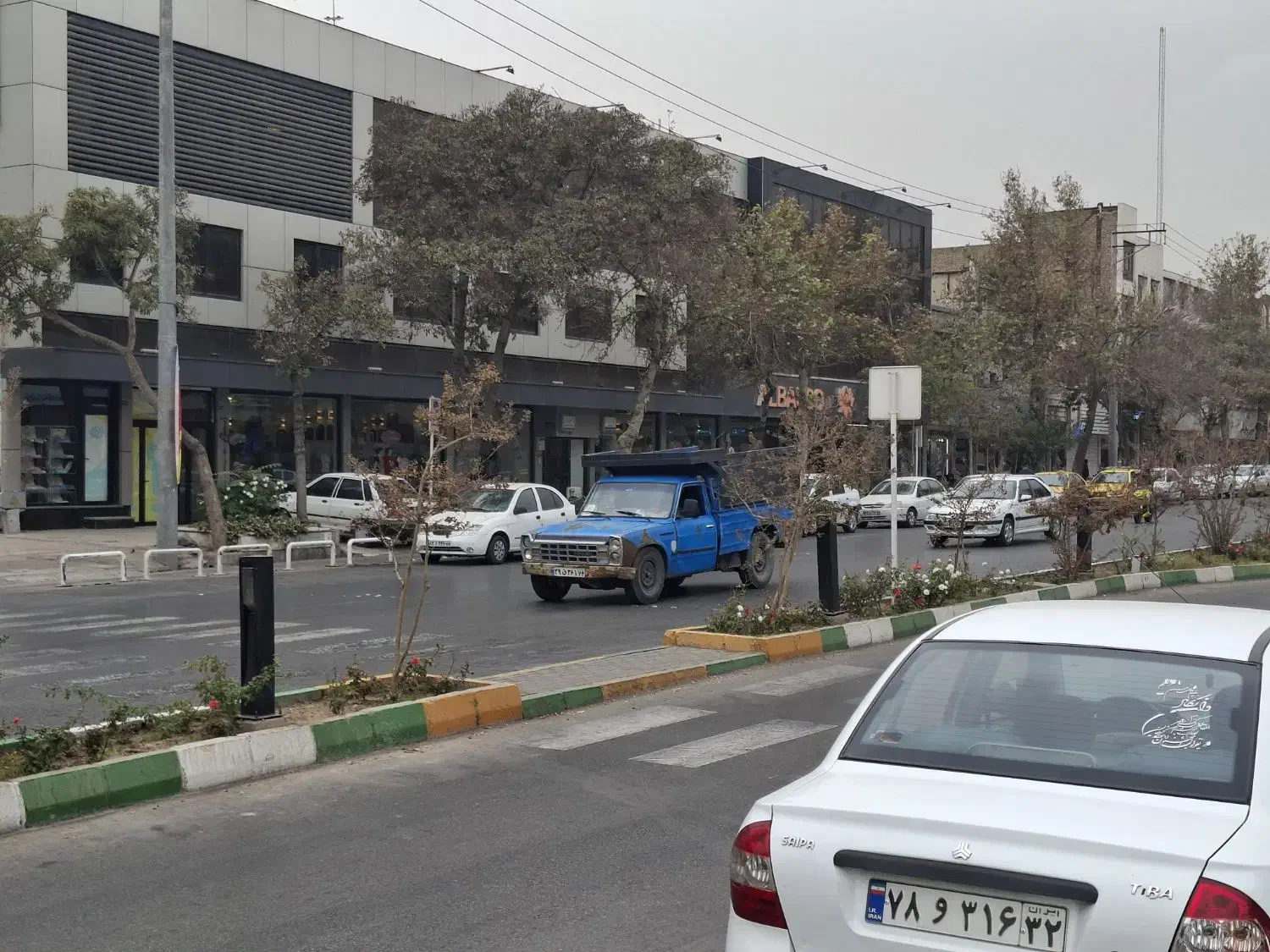 ویلایی فروشی/۳واحدی/حاشیه کوی دکترا/شهرپوشش|فروش خانه و ویلا|مشهد, سناباد|دیوار