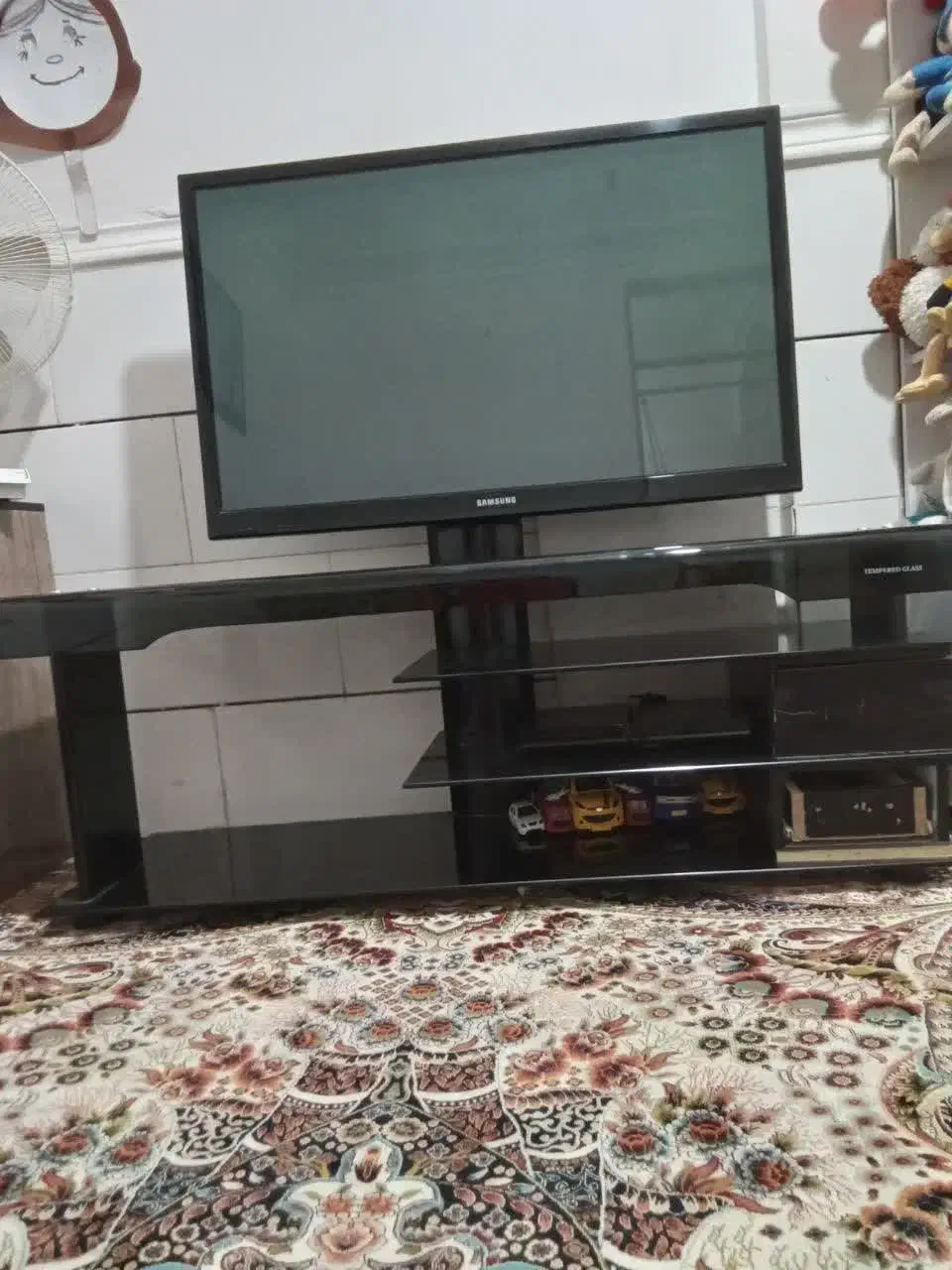 میز تلویزیون دست دو|میز تلویزیون|ایرانشهر, |دیوار