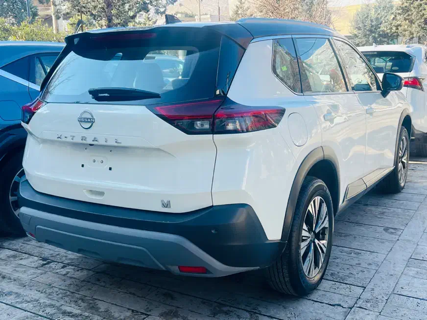 نیسان ایکس تریل مدل 2025|خودرو سواری و وانت|شیراز, فرهنگ شهر|دیوار