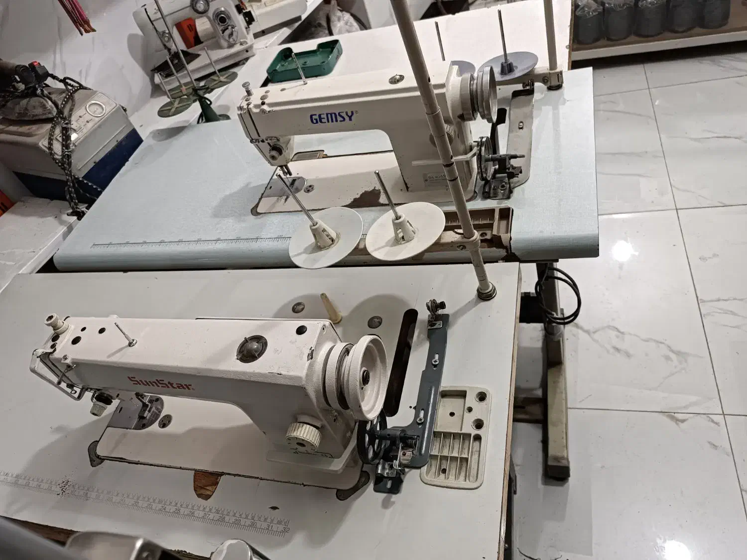 تعدادی چرخ خیاطی صنعتی قیمت 7 تومن|چرخ خیاطی و ریسندگی|پاکدشت, پاکدشت (مامازند)|دیوار