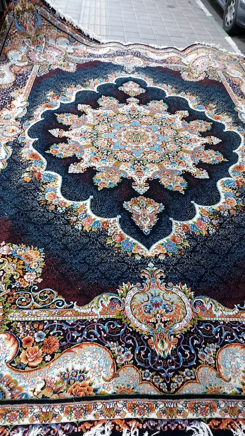 خریدار فرش دستبافت و ماشینی و فروش فرش کارکرده|فرش|تهران, خاوران|دیوار