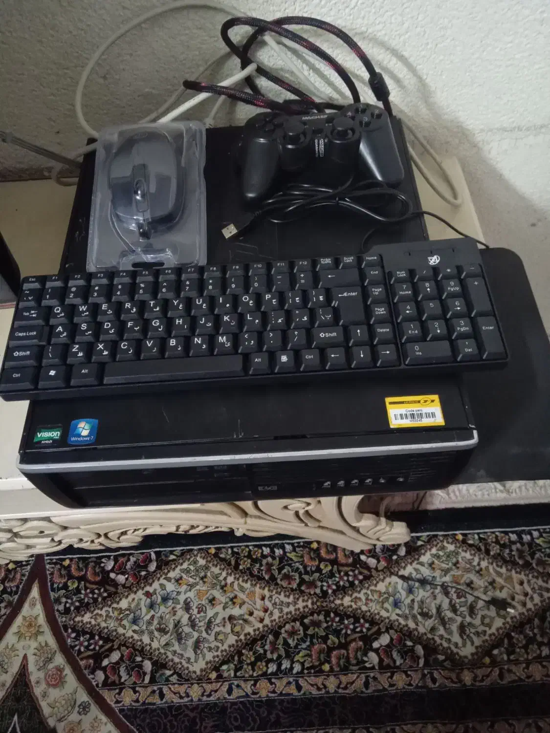 کیس کامپیوتر با لوازم جانبی و بازی|قطعات و لوازم جانبی رایانه|مشهد, ایثار|دیوار