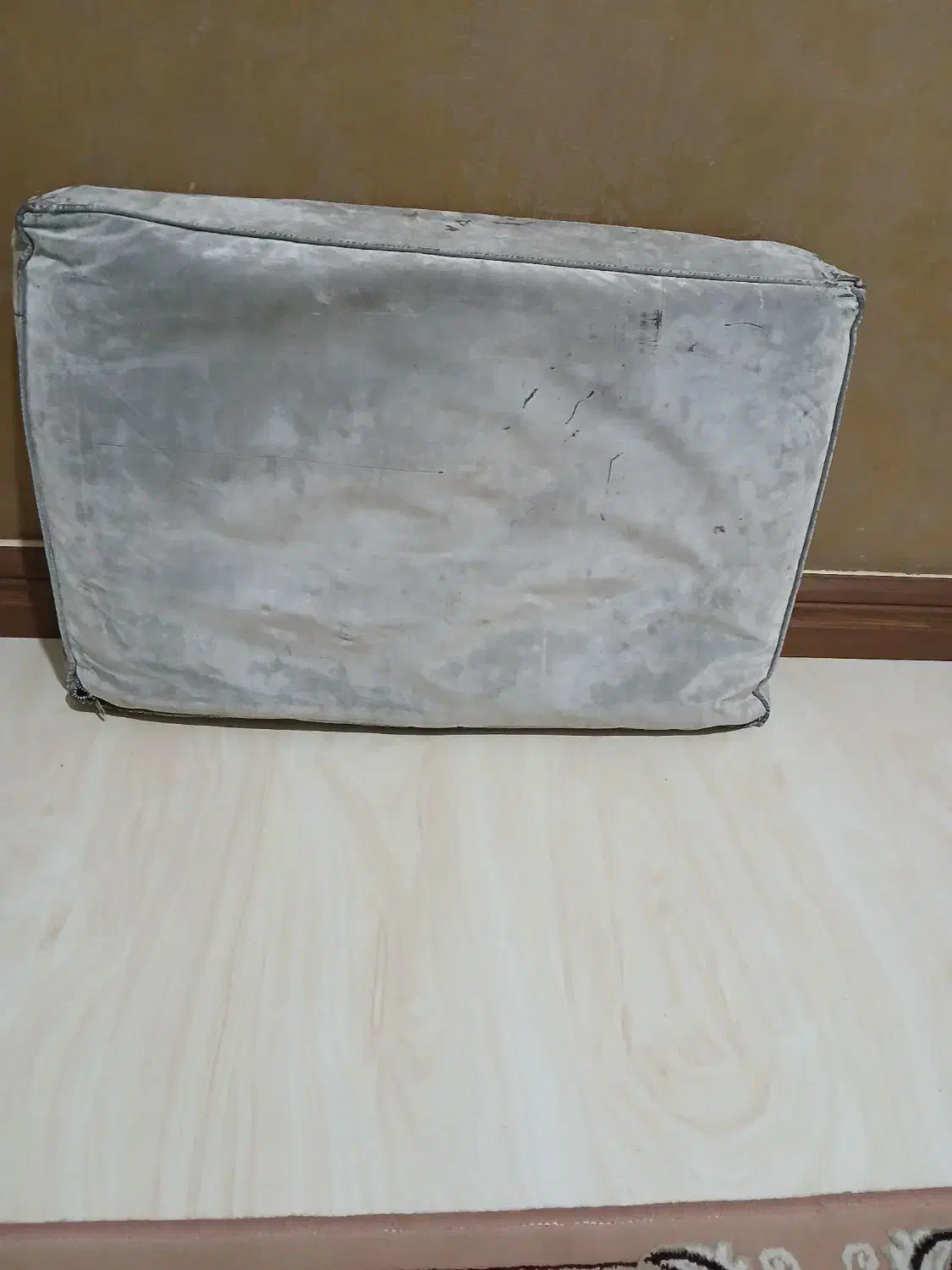 پشتی|پشتی|تبریز, |دیوار