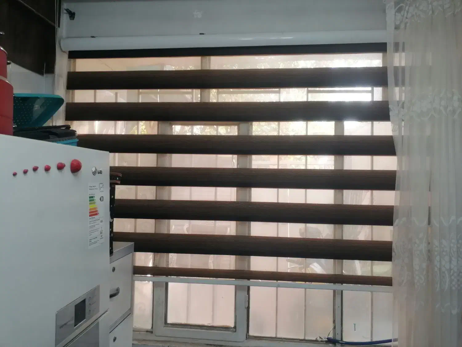 پرده زبرا قهوه ای روز و شب|پرده، رانر، رومیزی|مشهد, شهرک ابوذر|دیوار