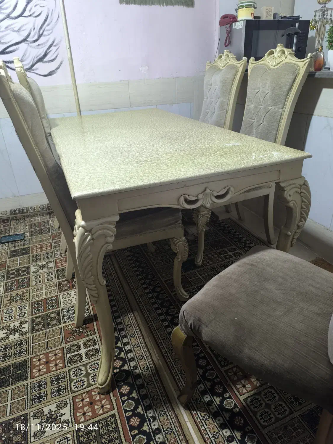 میزنهارخوری|میز و صندلی غذاخوری|قم, دروازه چوبی|دیوار