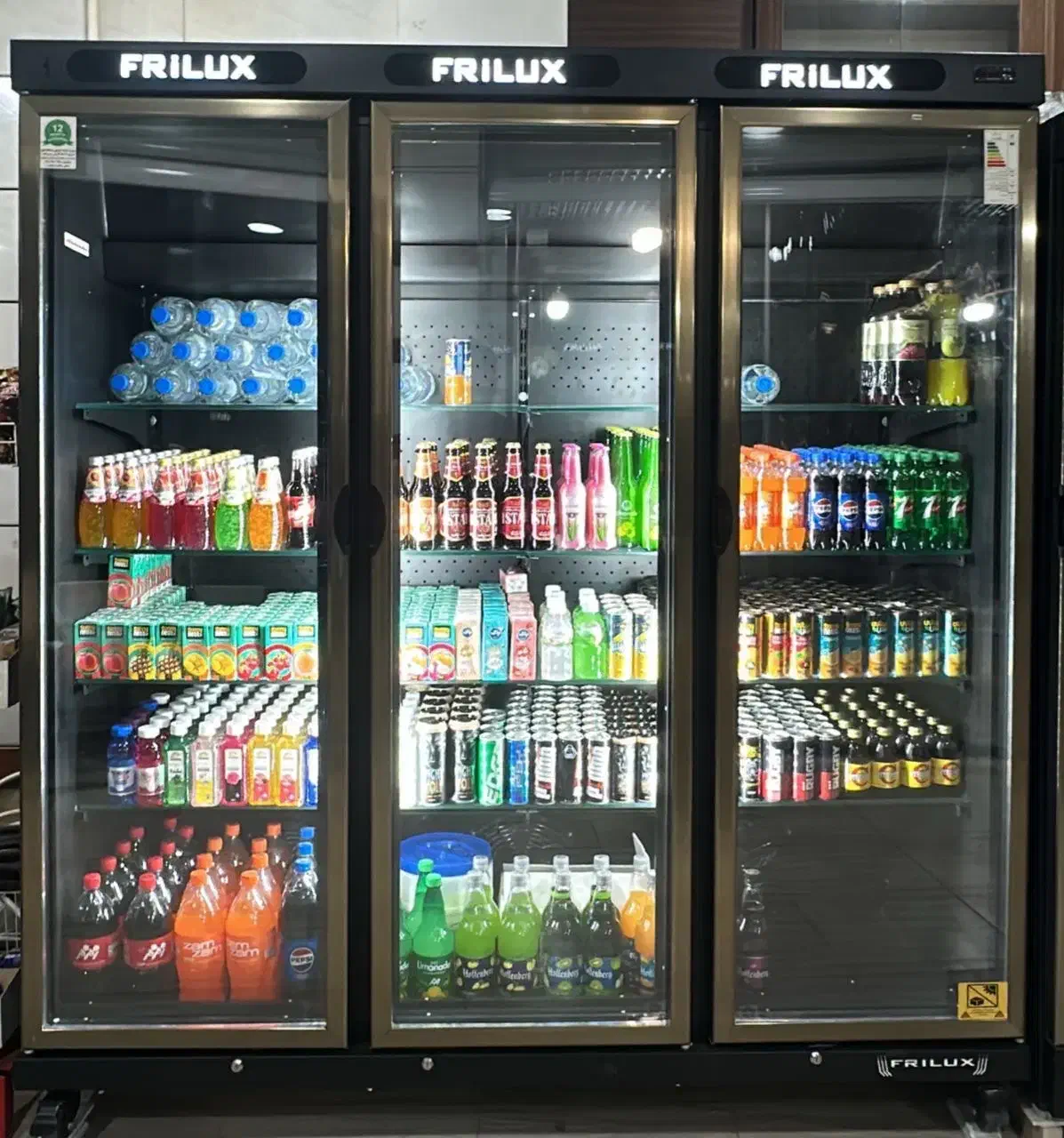 فری لوکس|کافی‌شاپ و رستوران|اصفهان, خواجه عمید|دیوار